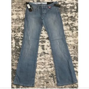 Q-Gene Jeans Co Morissi ladies,  Sz 28x34 and 31x 34 cotton/spandex Boot Cut NWT
